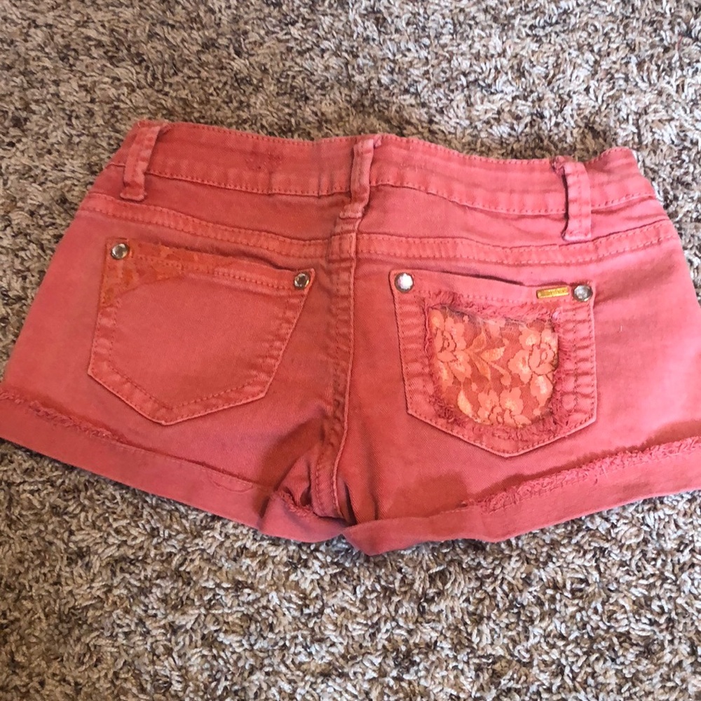 Salmon shorts